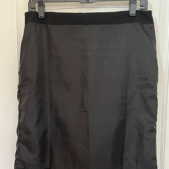 Skirt - Picture 6 of 7